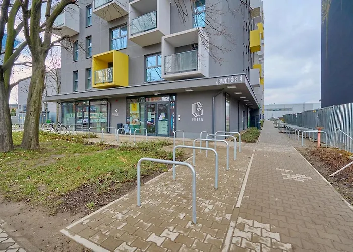 Cozy Jaworska With Free Garage By Renters Vratislav