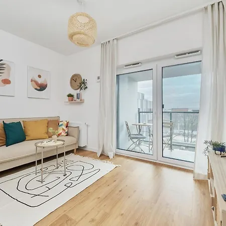 Cozy Jaworska With Free Garage By Renters Wrocław