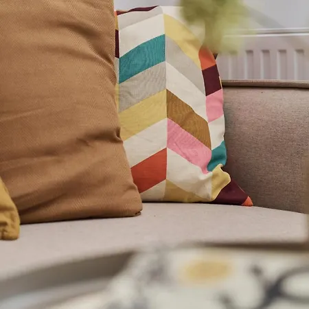 Lejlighed Cozy Jaworska With Free Garage By Renters