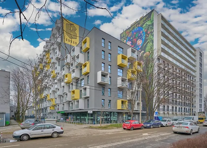 Cozy Jaworska With Free Garage By Renters 아파트 브로츠와프